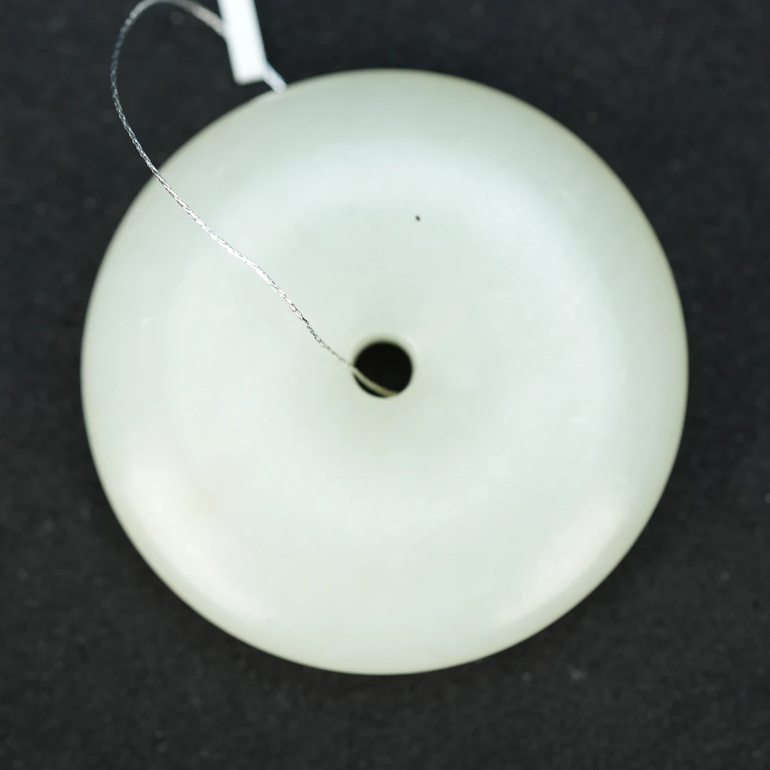 01-0205和田白玉平安扣