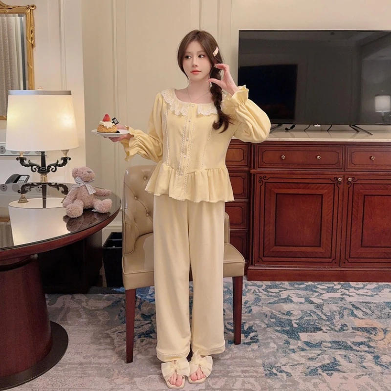 糯叽叽睡衣女海岛绒甜美公主风家居服秋冬蕾丝花边开衫套装可外穿