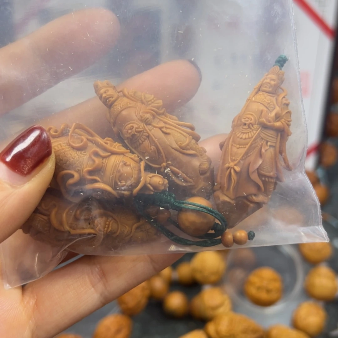 【闪购商品】橄榄核吊坠本****客