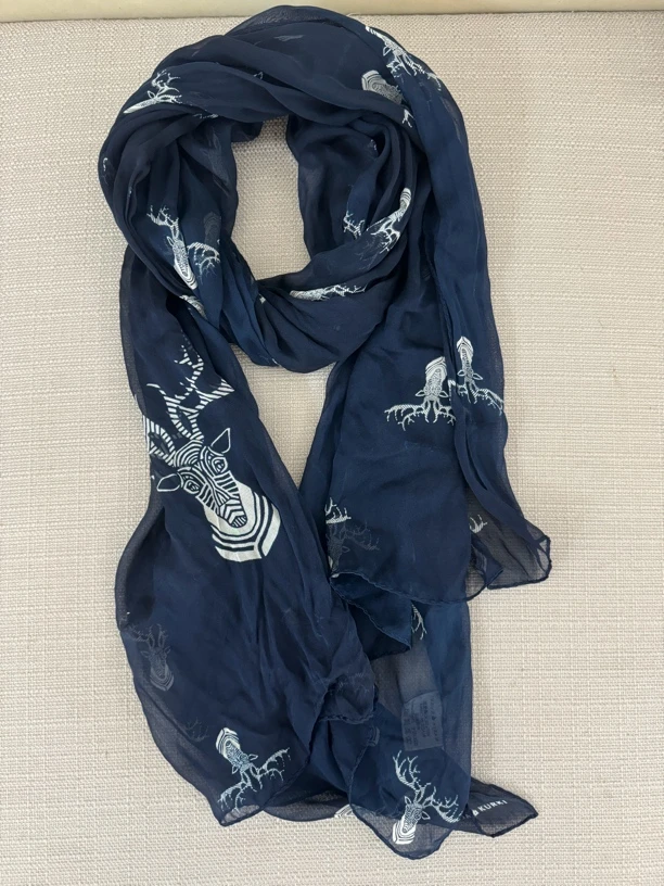 99新  桑蚕丝 100% 女围巾 小鹿