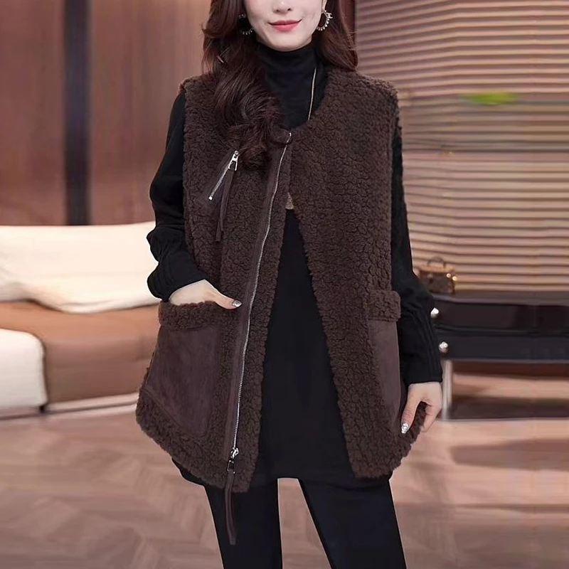时尚高级感马夹女士秋冬季新款宽松百搭休闲无袖上衣中年妈妈坎肩