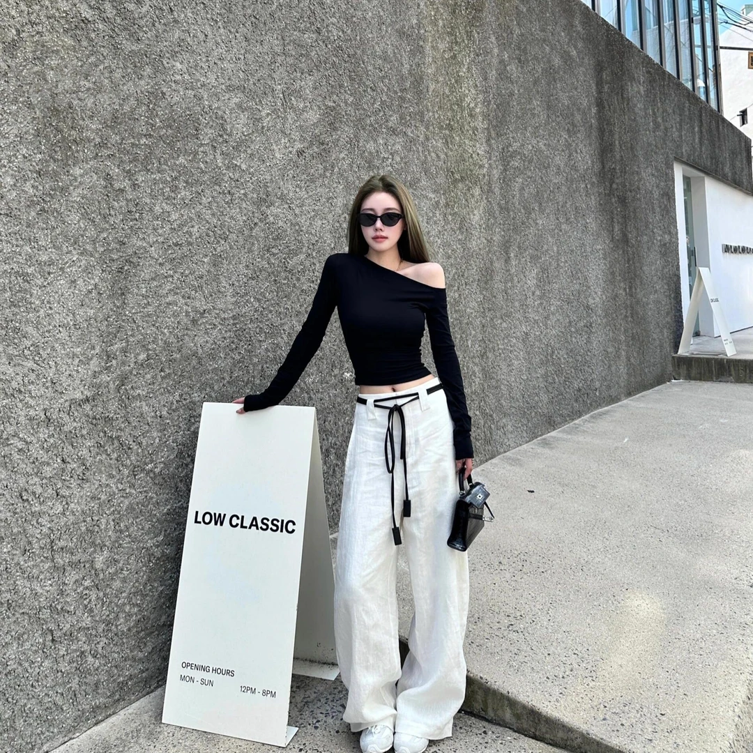 2024早秋新款黑色上衣T恤女显瘦时尚气质休闲修身百搭上衣打底