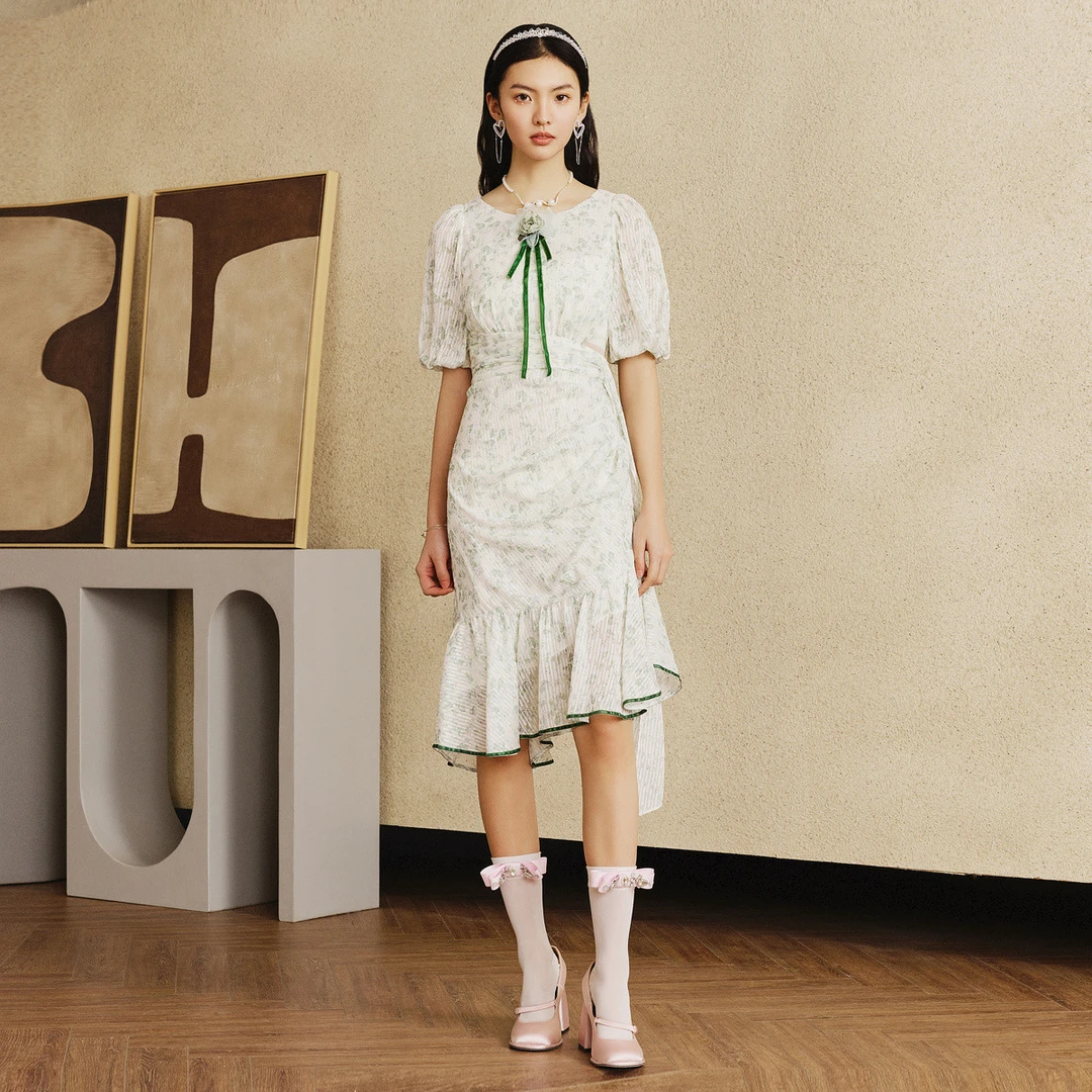 MAXRIENY | 仙美度假氛围感浪漫绿化连衣裙少女感裙子