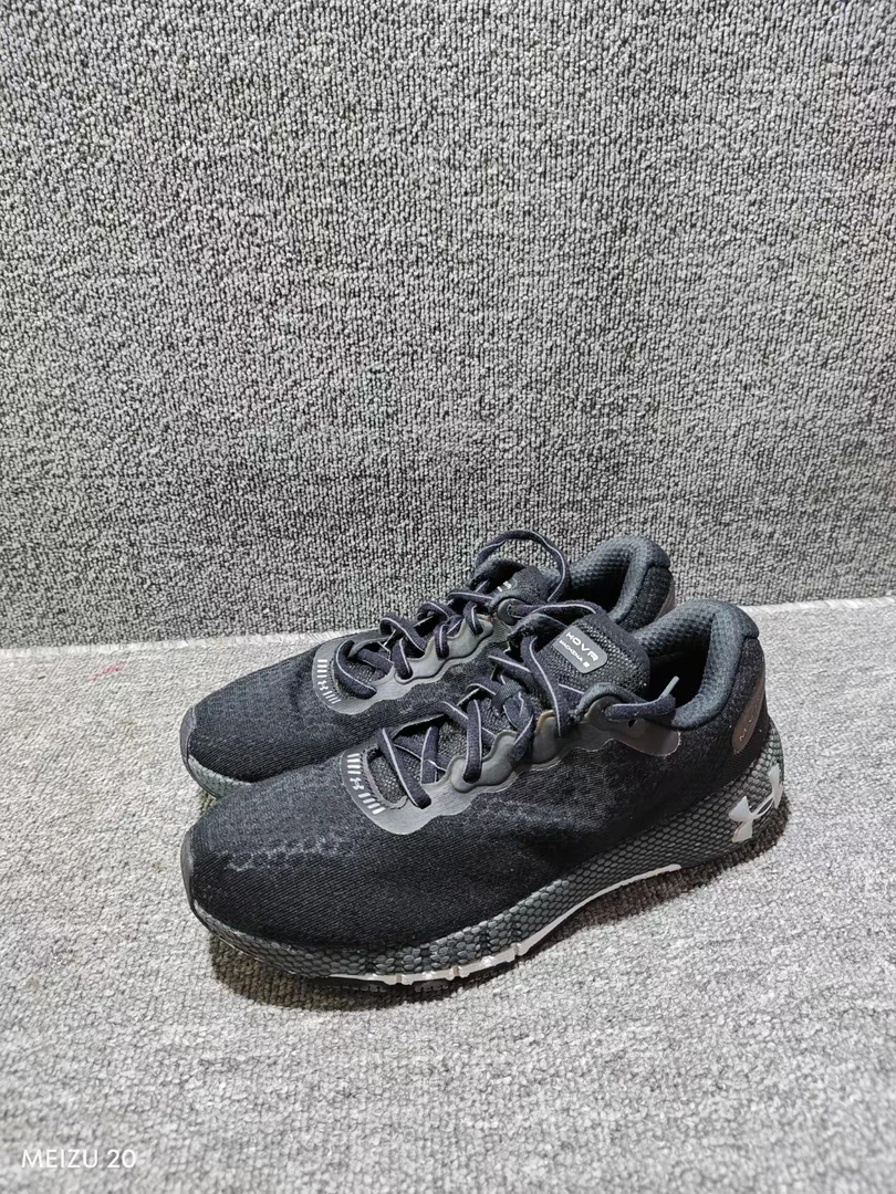 二手 41码 安德玛/Under Armour HOVR Sonic 5 跑鞋