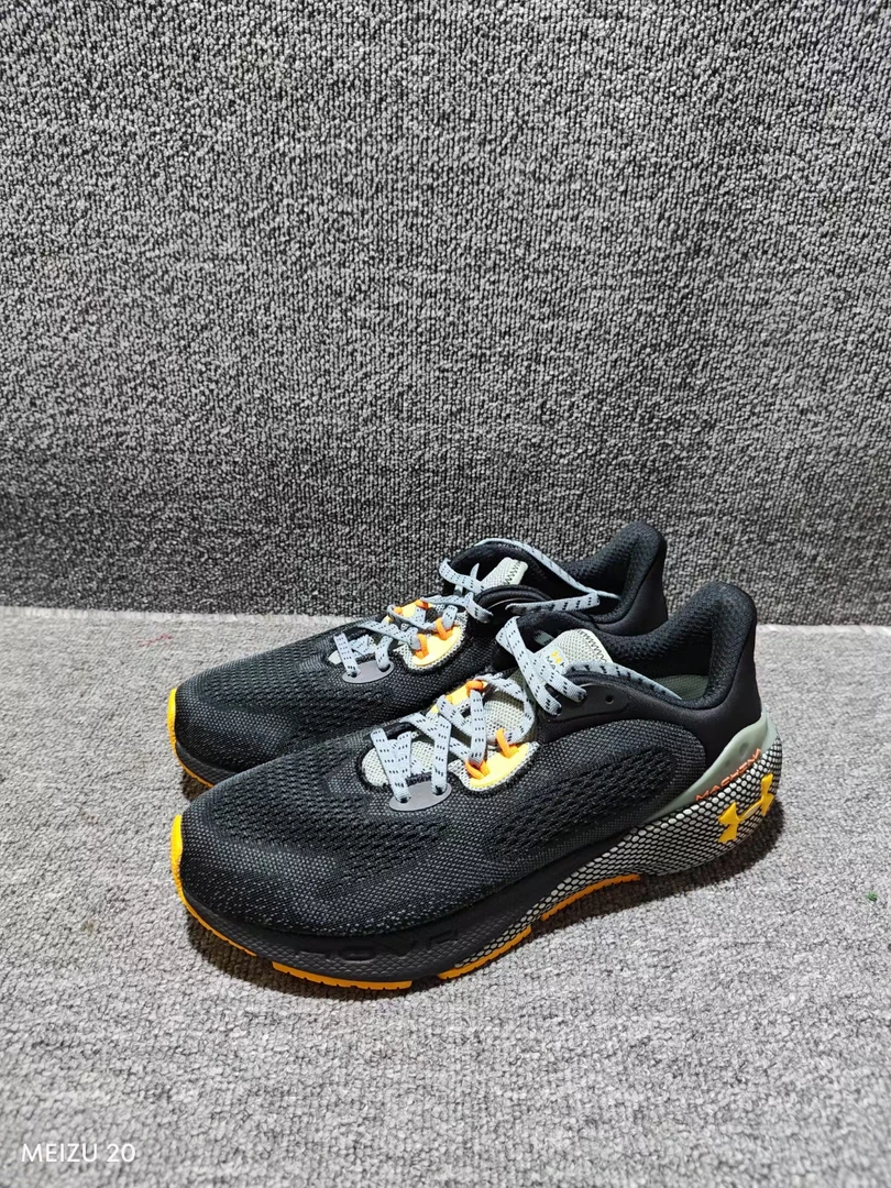 二手 42码 安德玛/Under Armour Hovr Machina 3 跑鞋