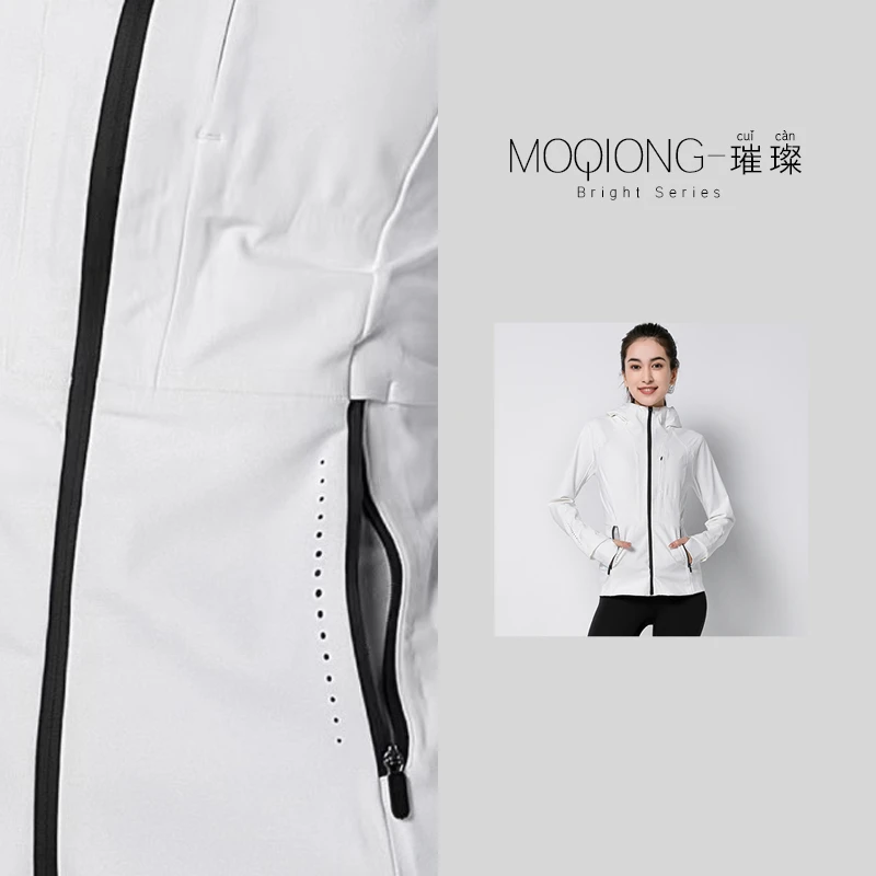 【墨琼·璀璨】“暖冬理念”软壳加绒运动外套冲锋防水夹克