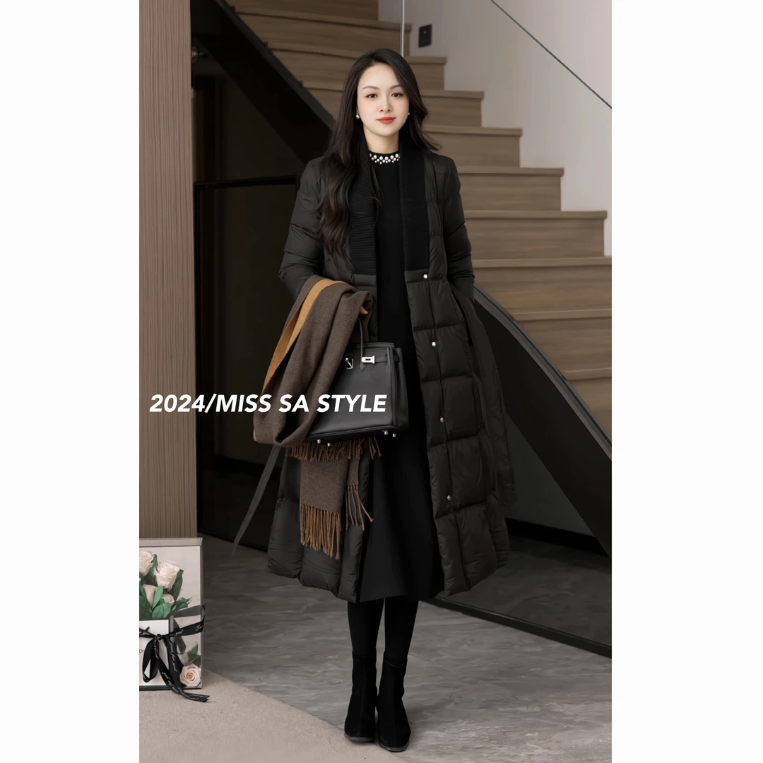 MISS SA 冬季爆款气质时尚拼接V领系带百搭长款羽绒外套24119887
