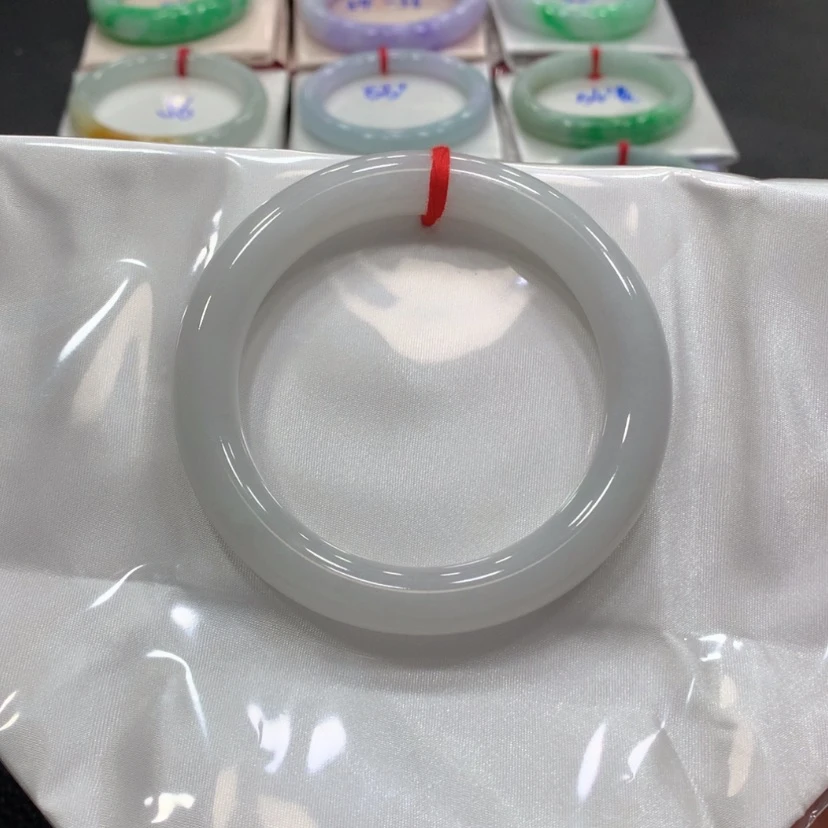 【闪购商品】翡翠手镯未镶嵌翡翠