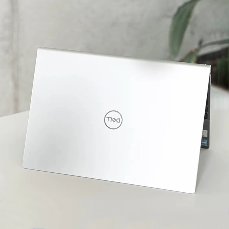 i5游戏本固态独显i7 16G四核薄适合视频剪辑电竞吃鸡笔记本电脑