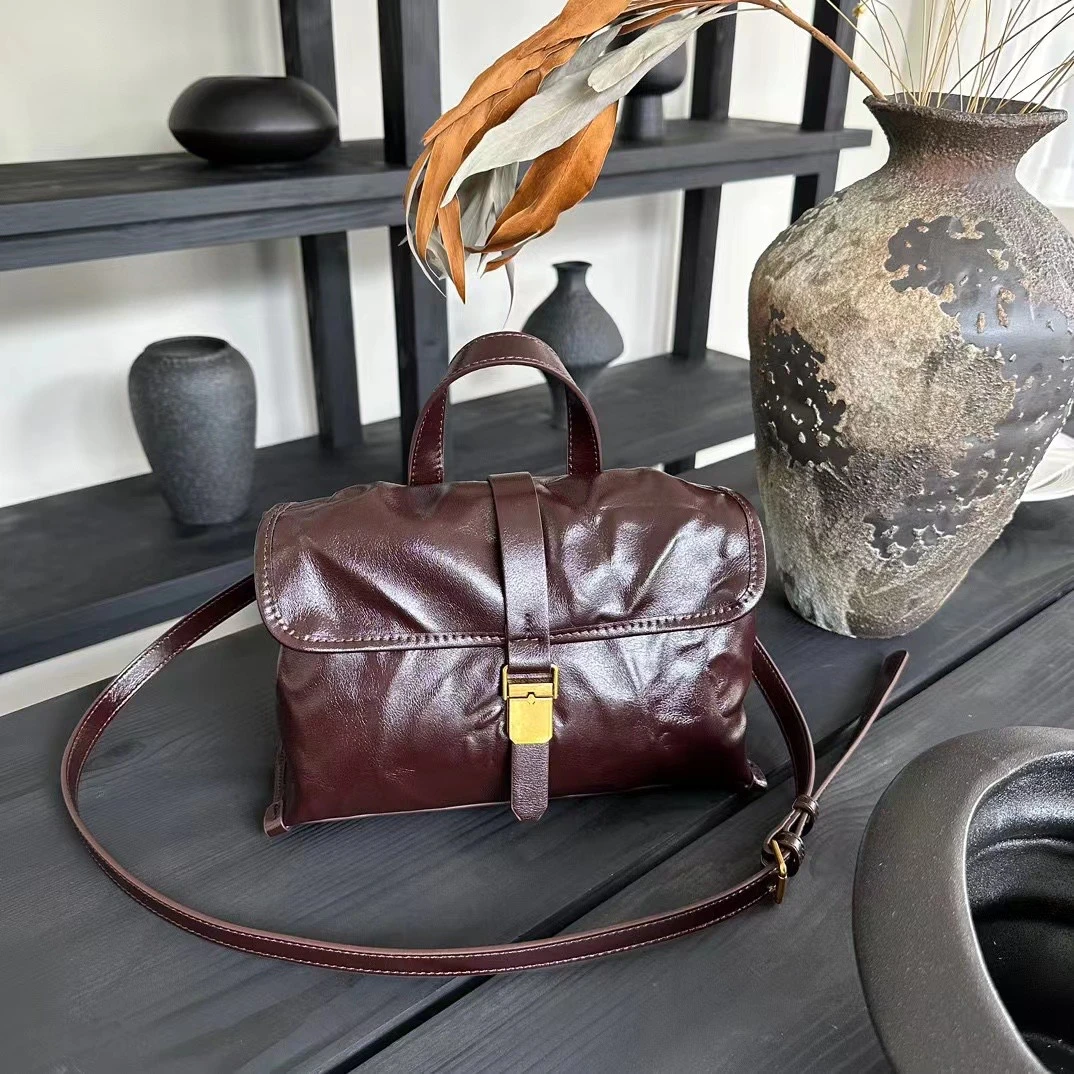 英伦咖&小众设计手提褶皱公文包