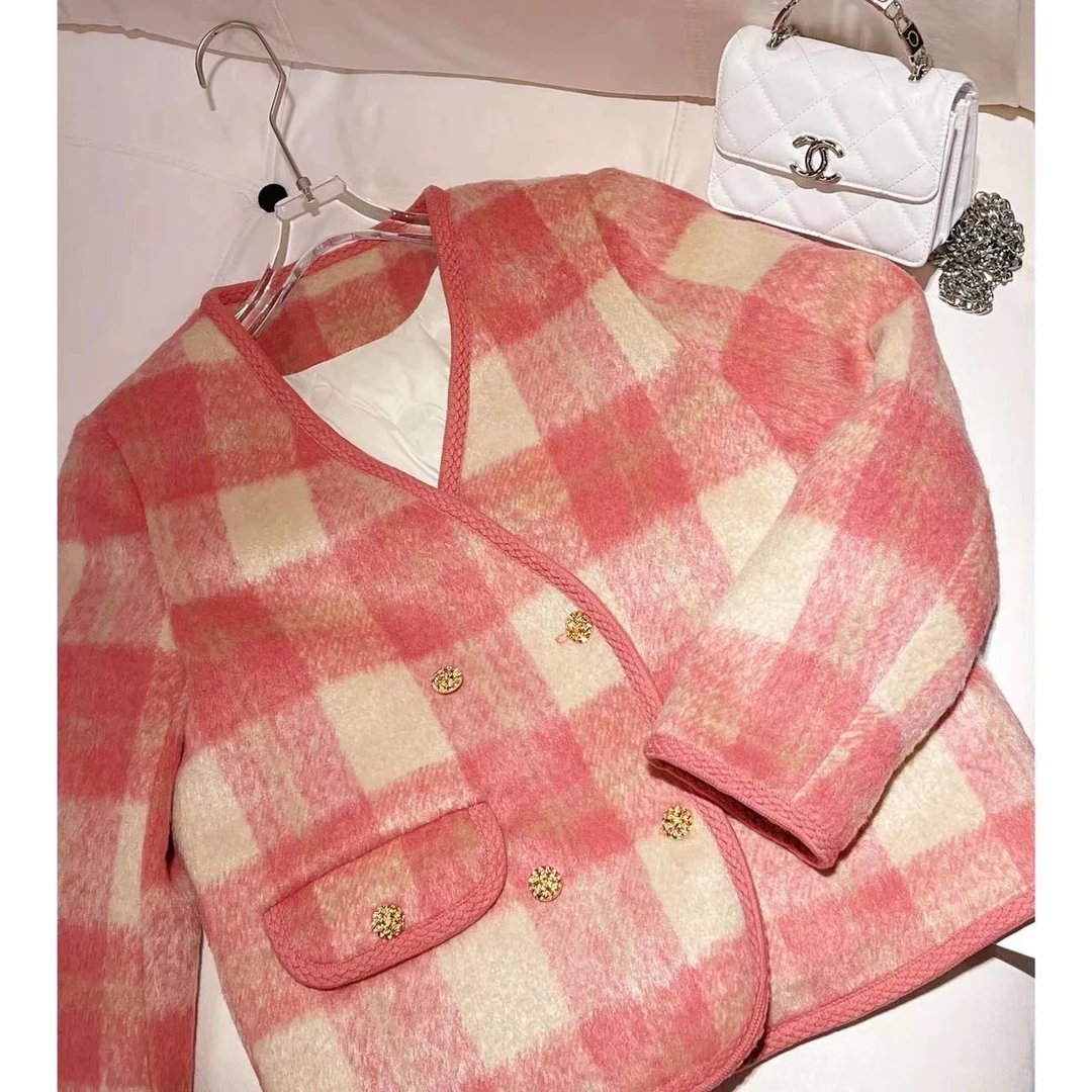 W·HAHA【回馈价】【桃之缦缦】超显气质亲肤感羽绒服外套7000