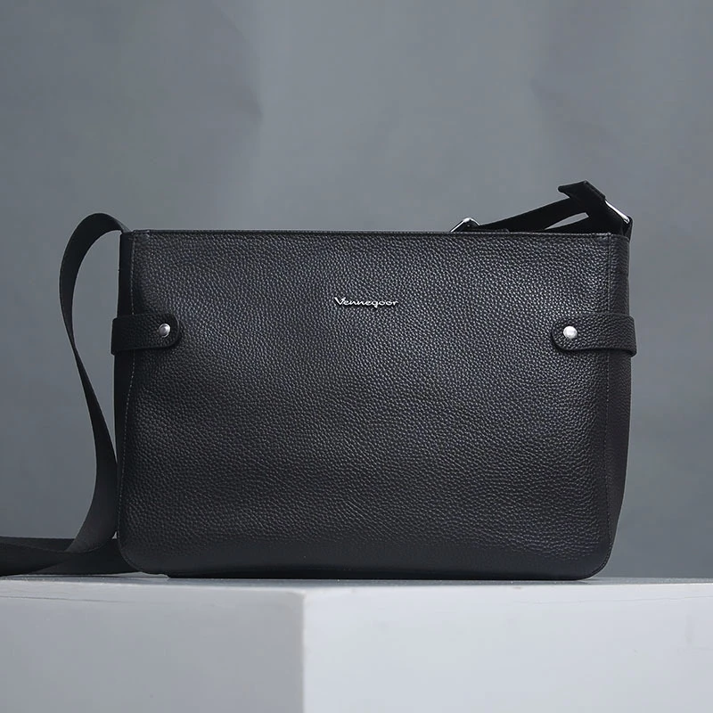 头层牛皮包商务休闲男士斜挎包包真皮高级背包男款手机单肩小挎包