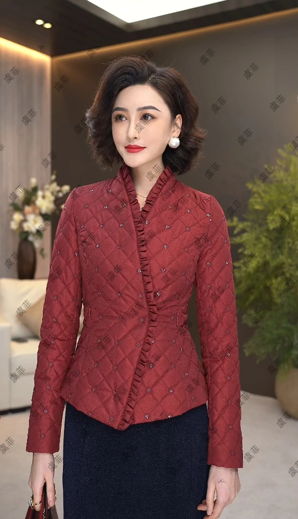 2025新款连立领手工花边珠片刺绣棉服短款气质外套WF2089H