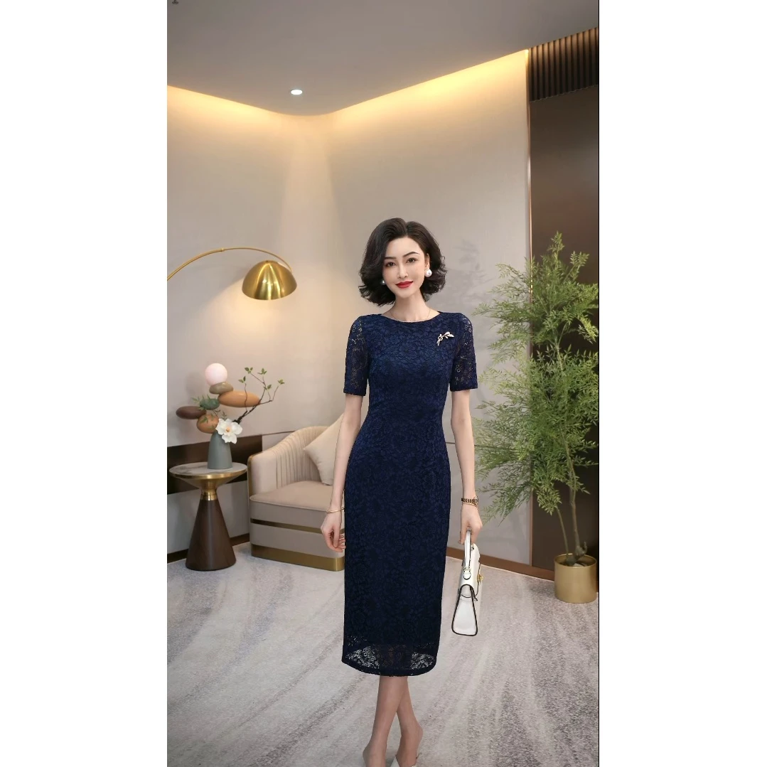 2025优雅轻奢刺绣蕾丝女装连衣裙圆领修身短袖裙子高级气质WF3208