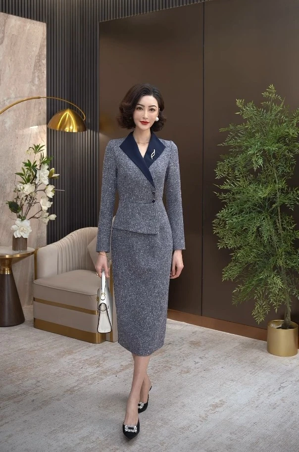 2025秋新款灰蓝色粗花编织面料小香风假两件套装精致连衣裙WF3110