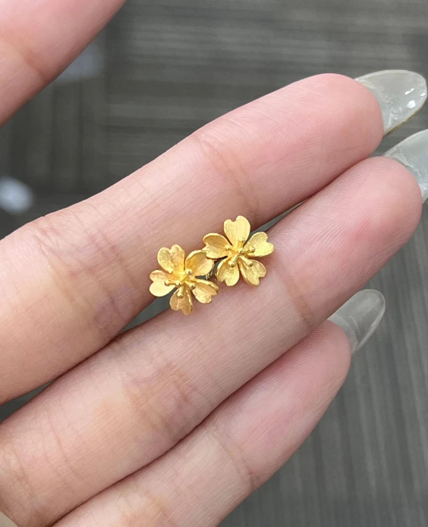 足金999樱花弯钩耳钉