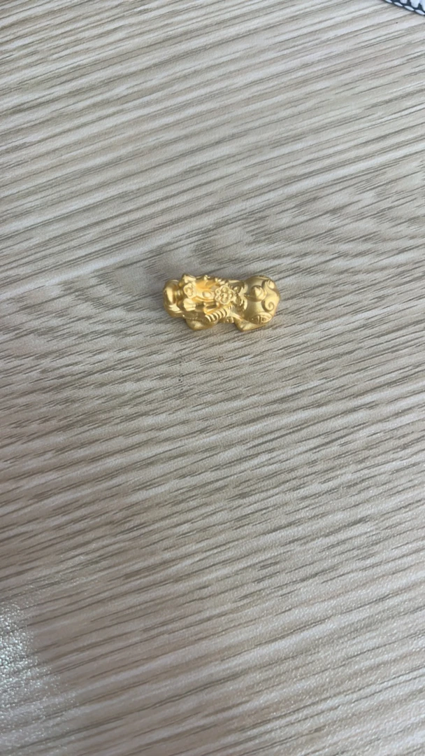 足金999  一个貔貅