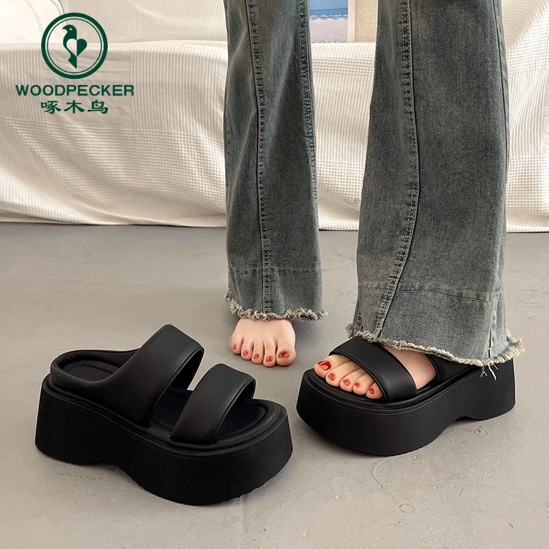 啄木鸟配裙子绝美厚底增高凉拖鞋女夏季高级感2025年新款坡跟拖鞋