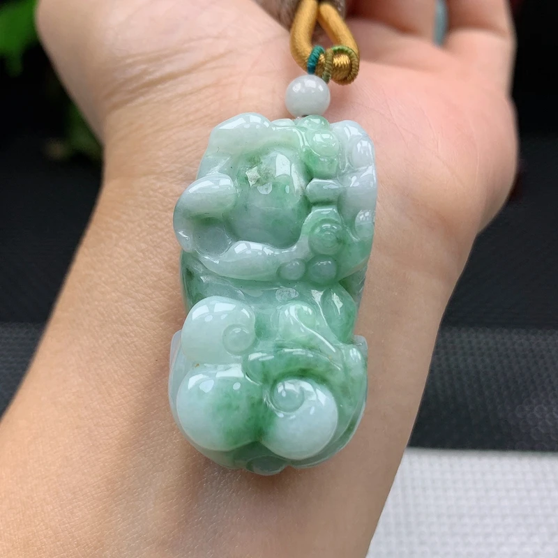 天然翡翠A货飘花貔貅吊坠玉石挂件