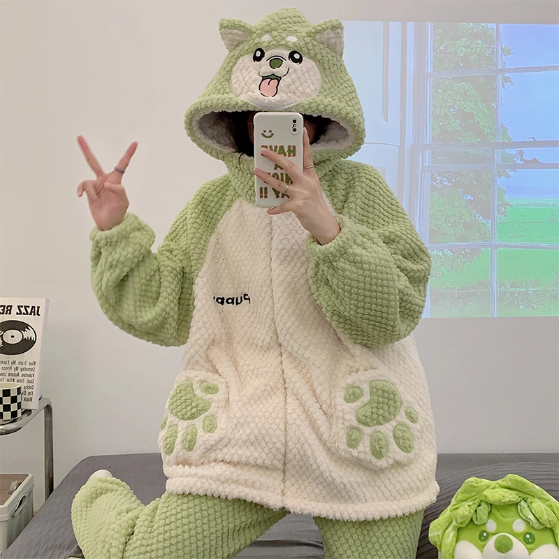 睡衣女秋冬款可外穿2023年珊瑚绒法兰绒加厚加绒家居服保暖两件套