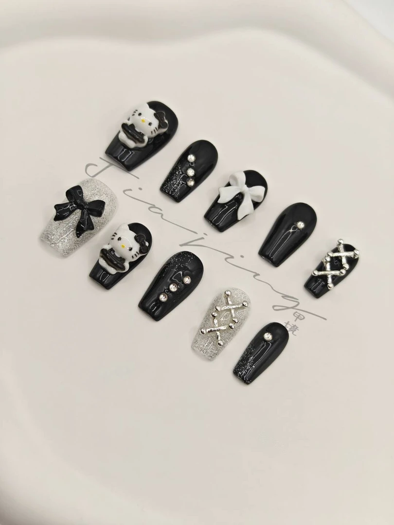048KT猫蝴蝶结少女可爱黑色短梯卡通纯手工穿戴显手白黑色穿戴甲