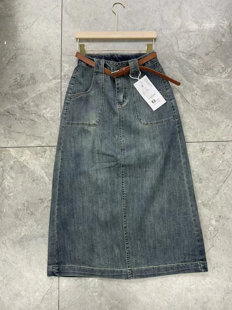 2024秋季新款牛仔半裙子牛仔蓝颜色