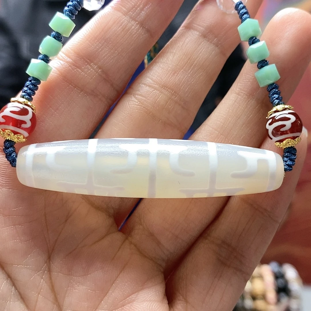 玛瑙/玉髓颈饰合金
