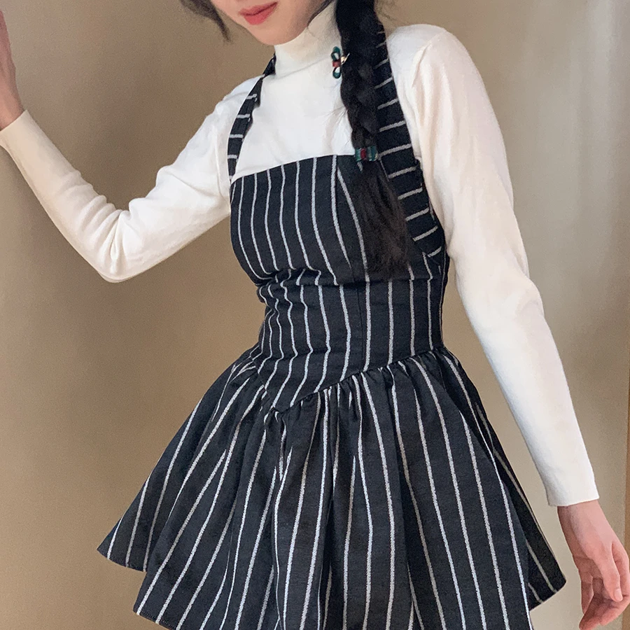 制造后花园*复古条纹公主摆挂脖连衣裙
