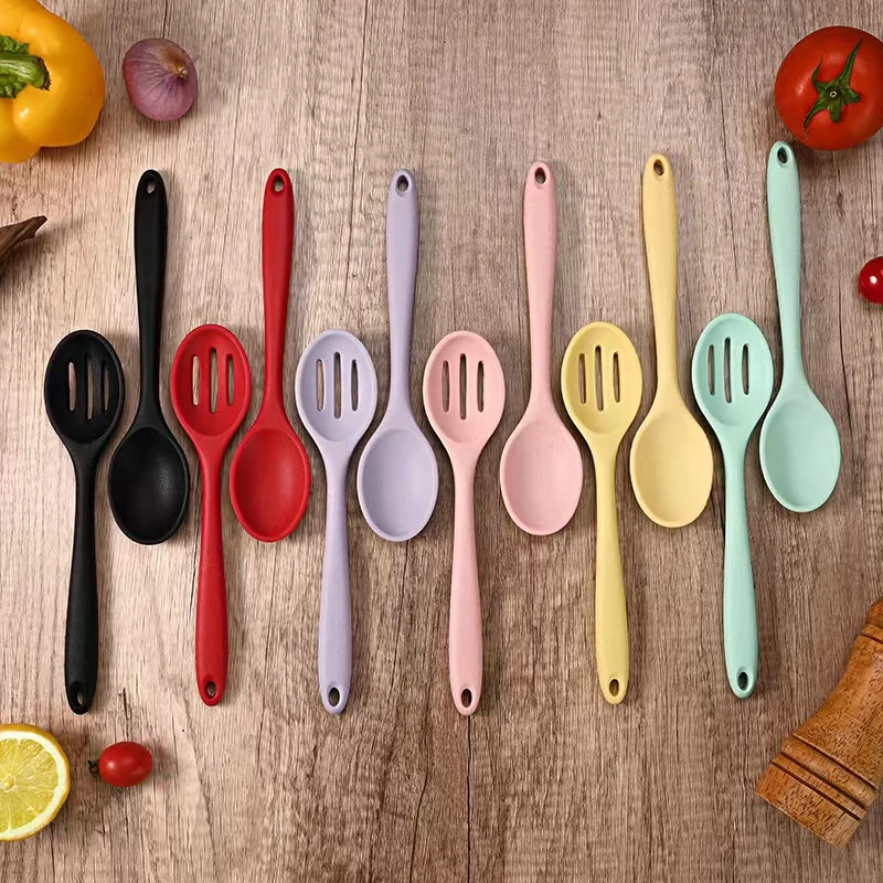 马卡龙色系硅胶一体勺子家用菜铲烘焙搅拌勺小漏勺