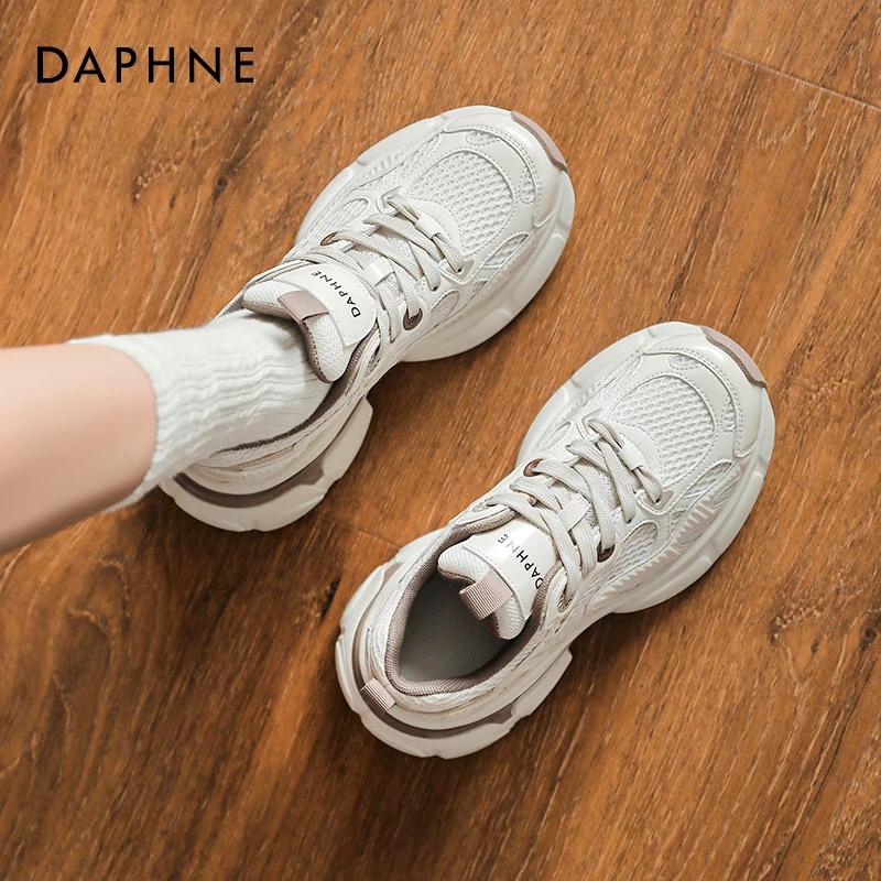 达芙妮老爹鞋女2024新款夏季透气网面运动鞋厚底百搭高级感登山鞋
