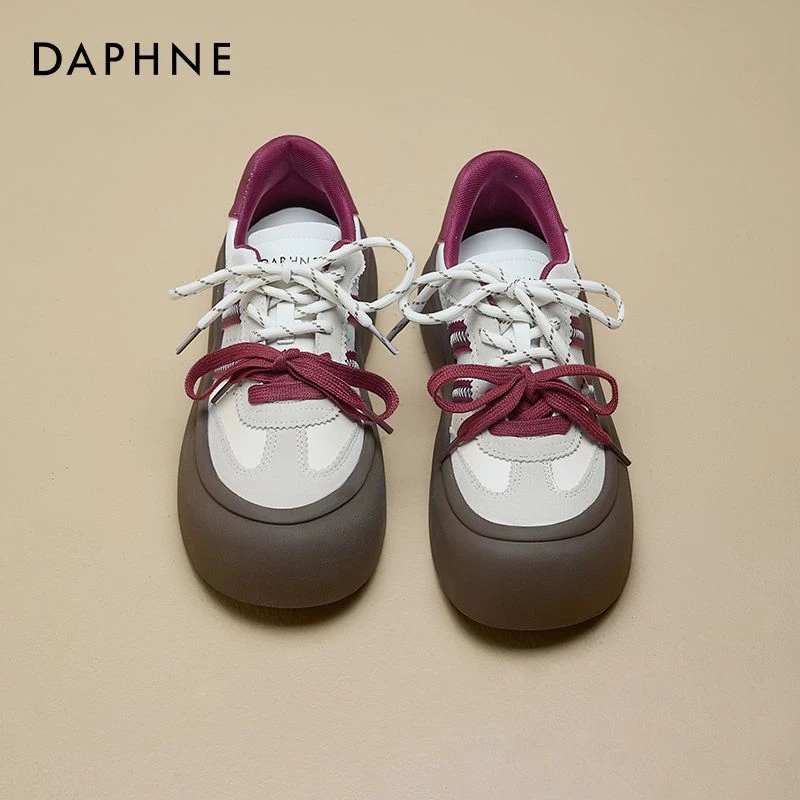 达芙妮德训鞋女2025新款春秋厚底运动休闲板鞋复古百搭红色小白鞋