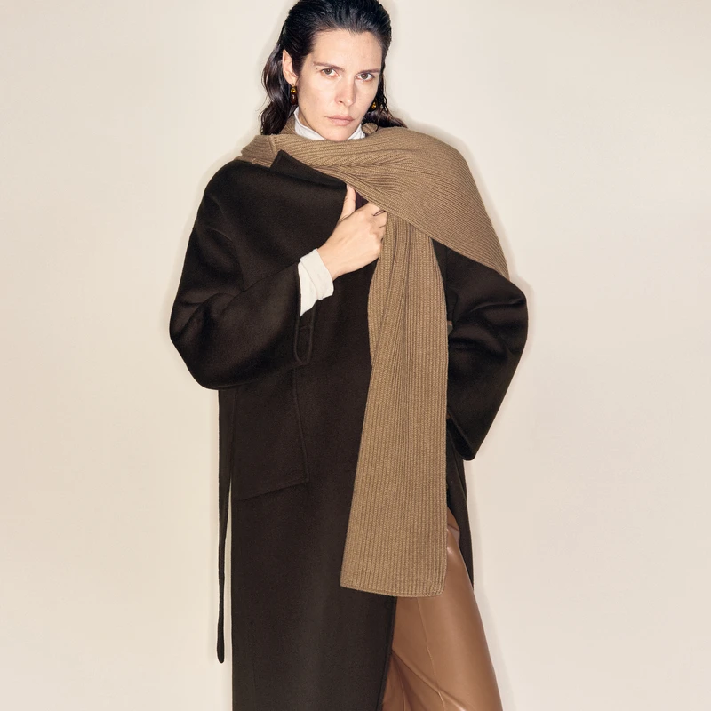 LYNEE 羊毛连帽式针织披肩女外搭时尚保暖 LAD2EAA010