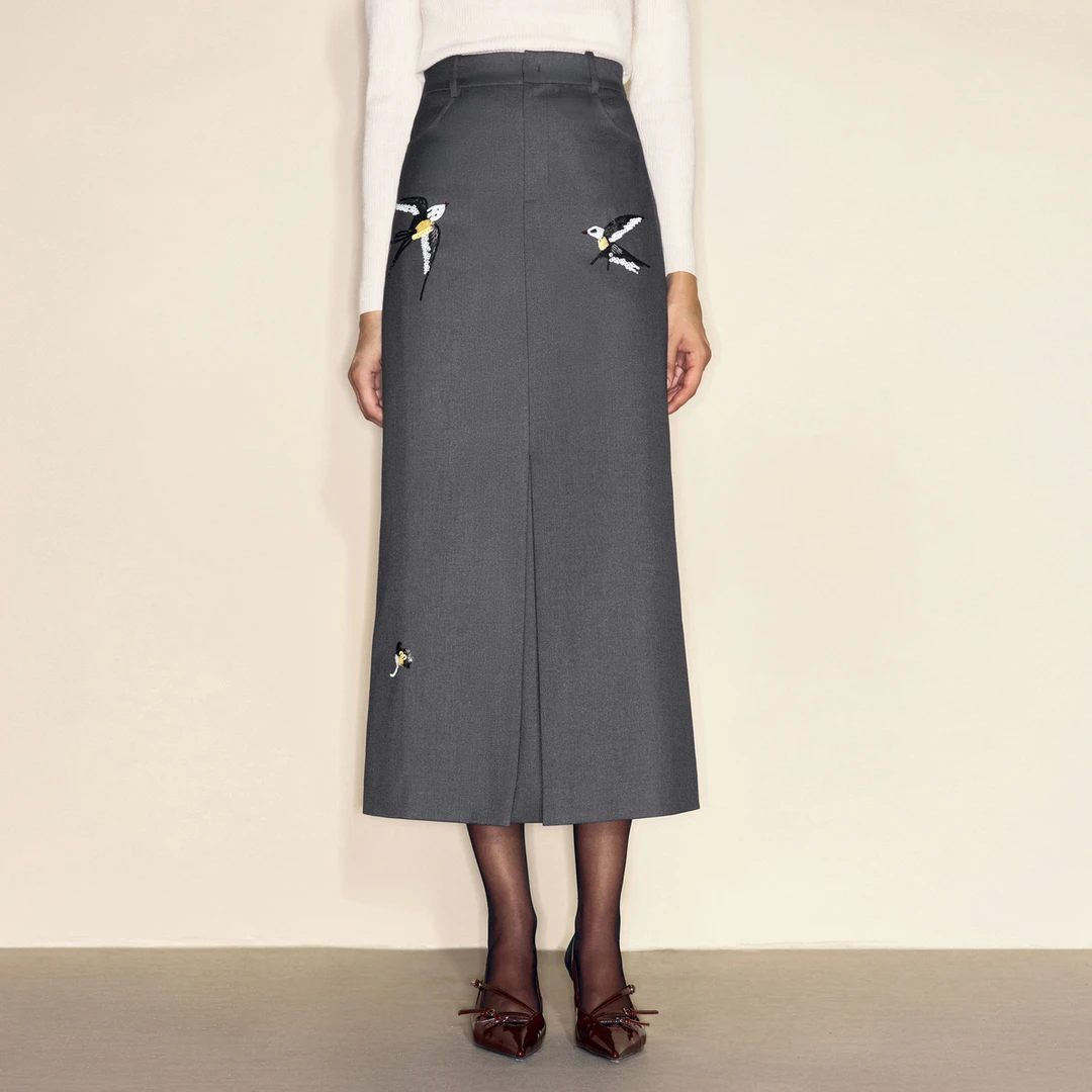 LYNEE【黑标系列】高腰重工飞鸟珠片绣简约鱼尾半裙LGD2EAW155