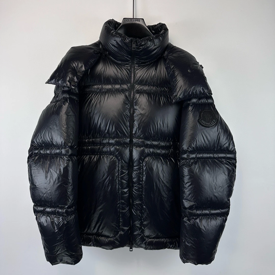 Moncler/盟可睐  加厚款 连帽羽绒服 2341075