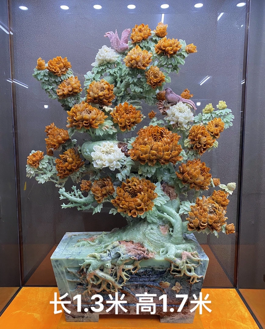 岫玉手工雕刻牡丹花