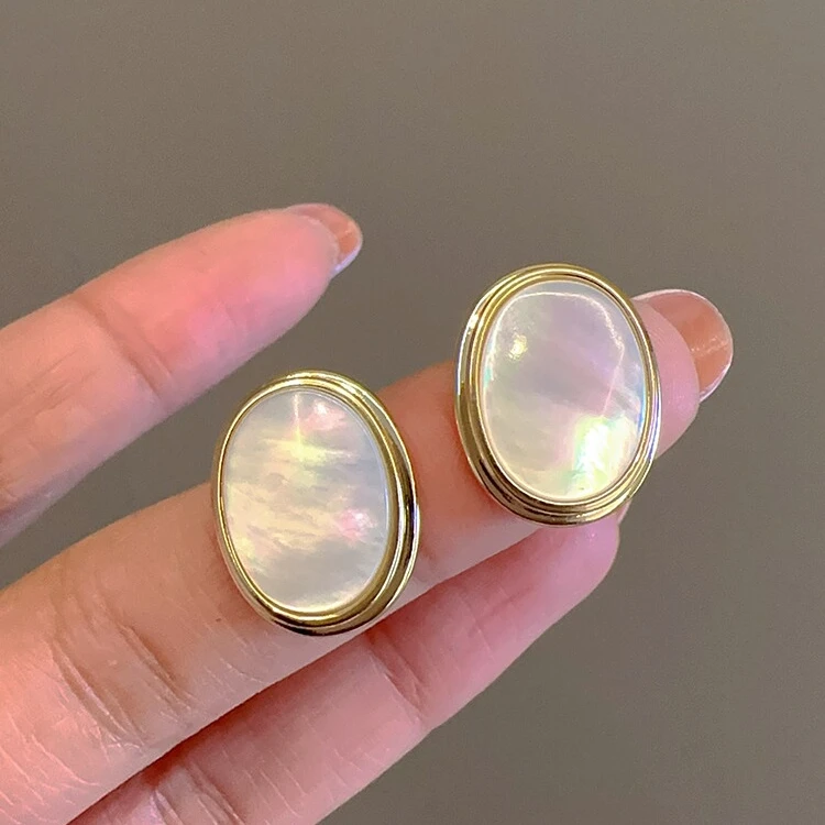 合金耳饰 【9016】天然贝壳轻奢椭圆气质级耳钉高级感时尚百搭耳饰