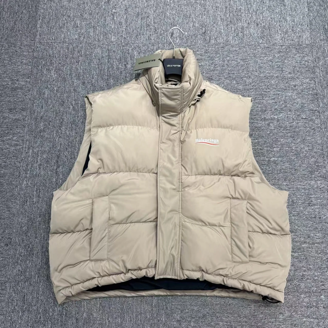 Balenciaga 可乐印花尼龙马甲/10519/46码/98新带吊/公价17417