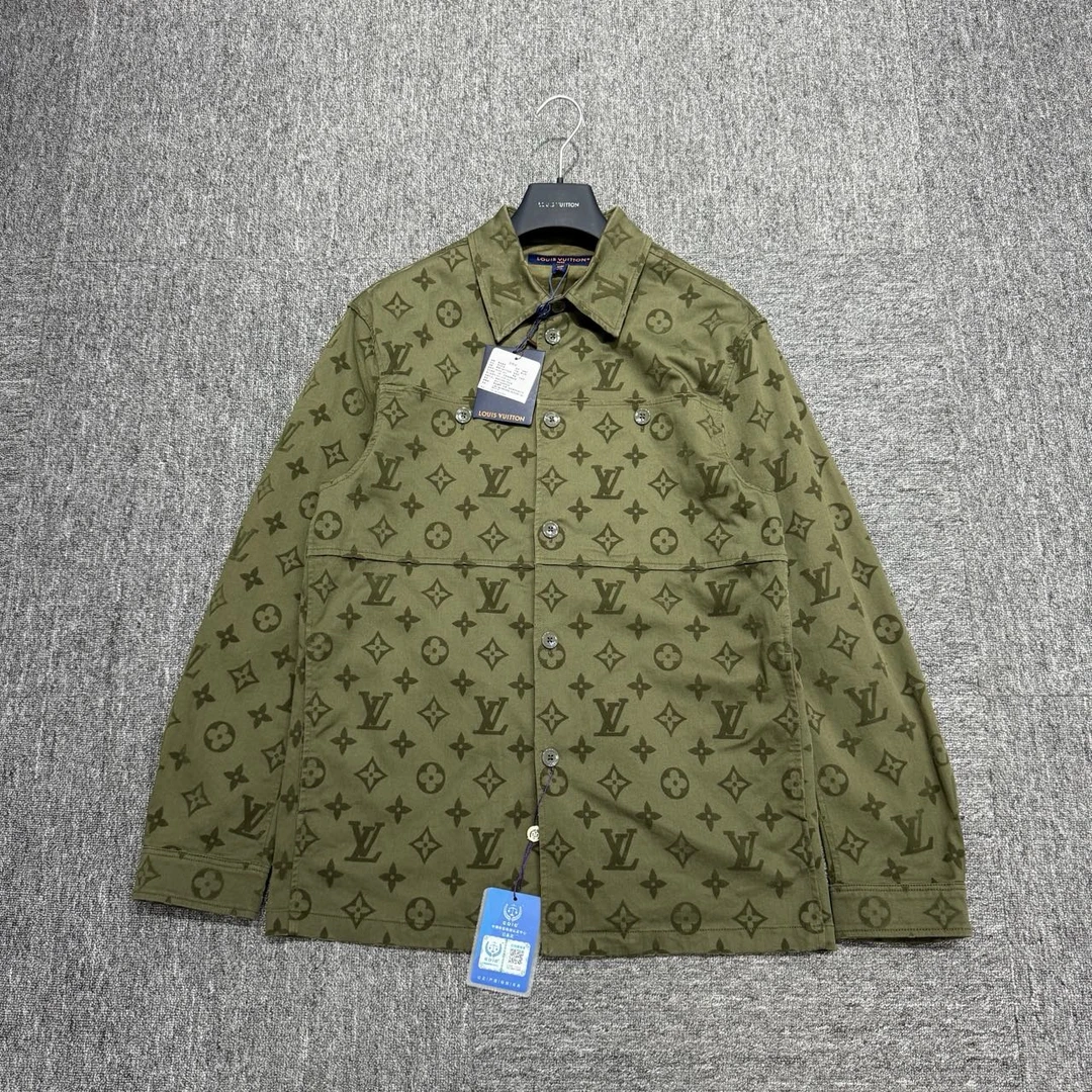 Louisvuittonlv23FW满印老花衬衫/xs码/全新带吊/公价18900/06692