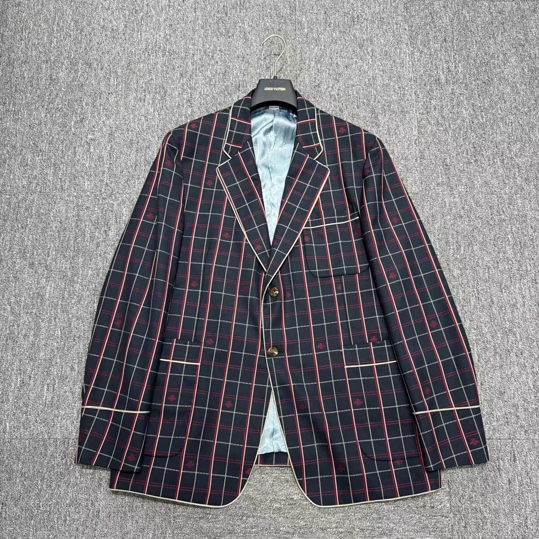 Gucci 蜜蜂 图案 羊毛西装/06310 /54码/99新 公价：16300