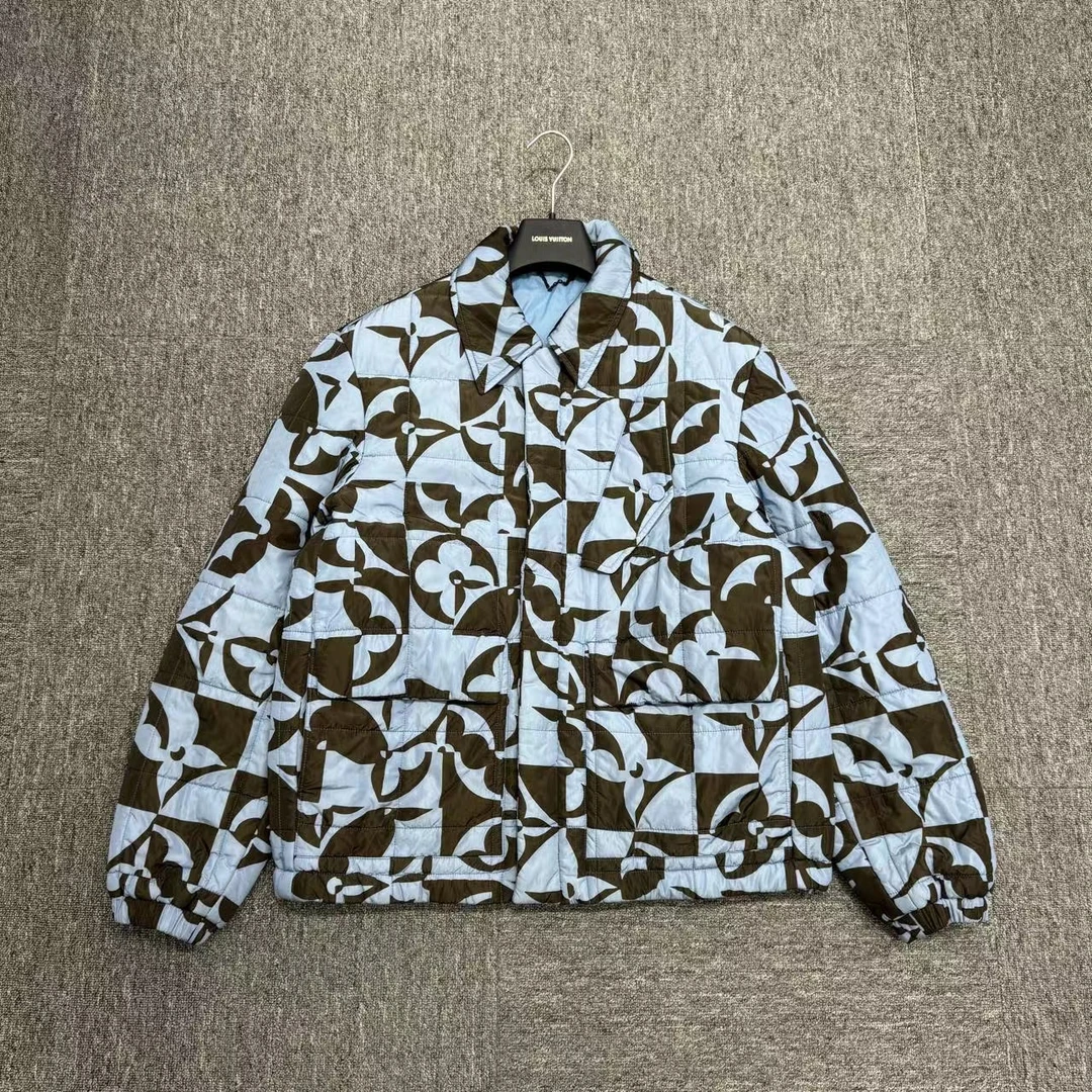 louis vuitton lv 蓝色 三花 棉服/09478/50码/98新/公价：28800