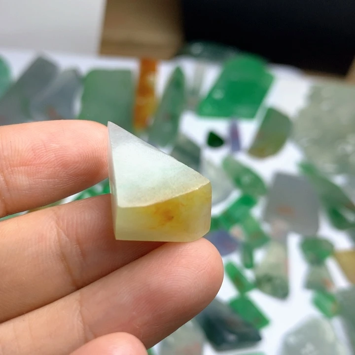 定制翡翠未镶嵌天然翡翠