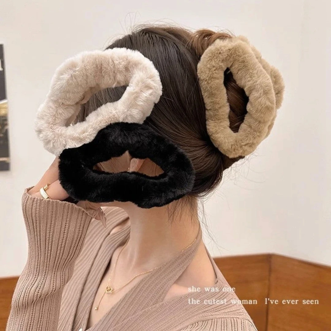 云朵毛绒发夹女后脑勺盘发抓夹秋冬咖色大号鲨鱼夹子头饰