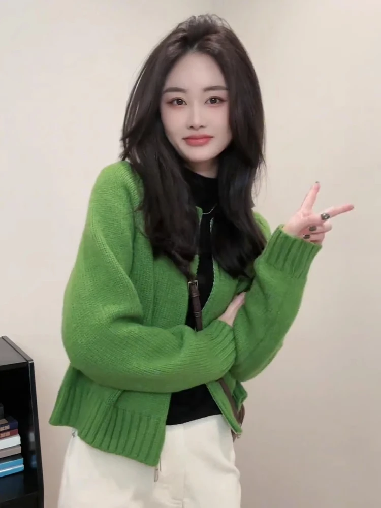 多巴胺秋季穿搭毛衣女春季2025新款针织开衫外套独特别致小上衣潮