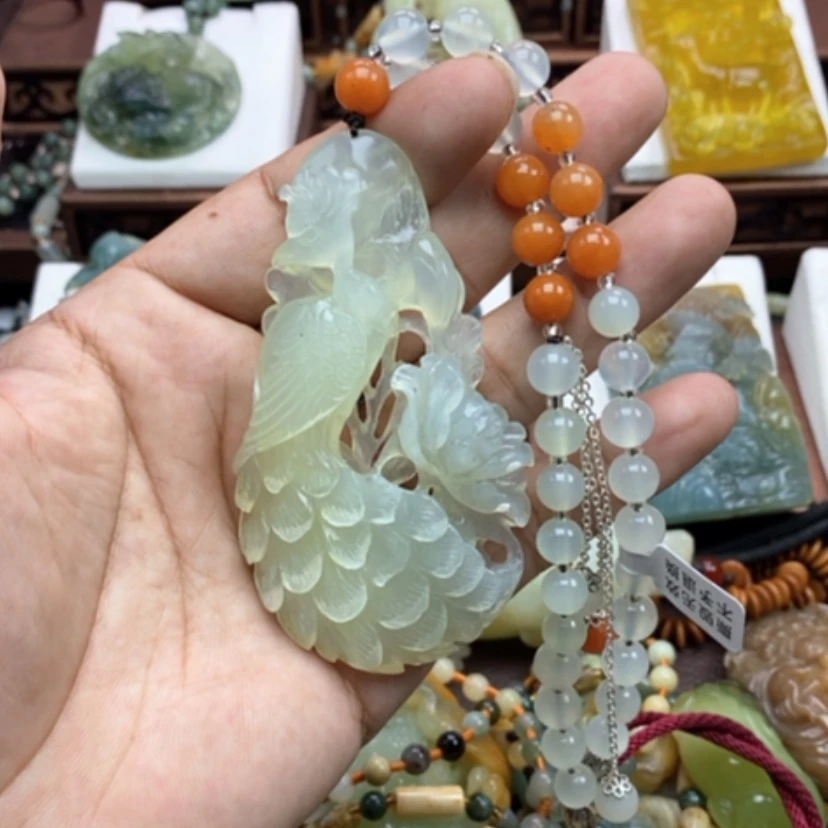 【闪购商品】蛇纹石玉挂件未镶嵌?*寶