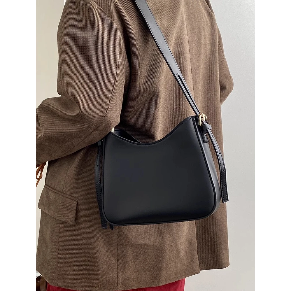 110【斜挎小包黑】新款女包复古百搭腋下包马鞍包单肩斜挎包