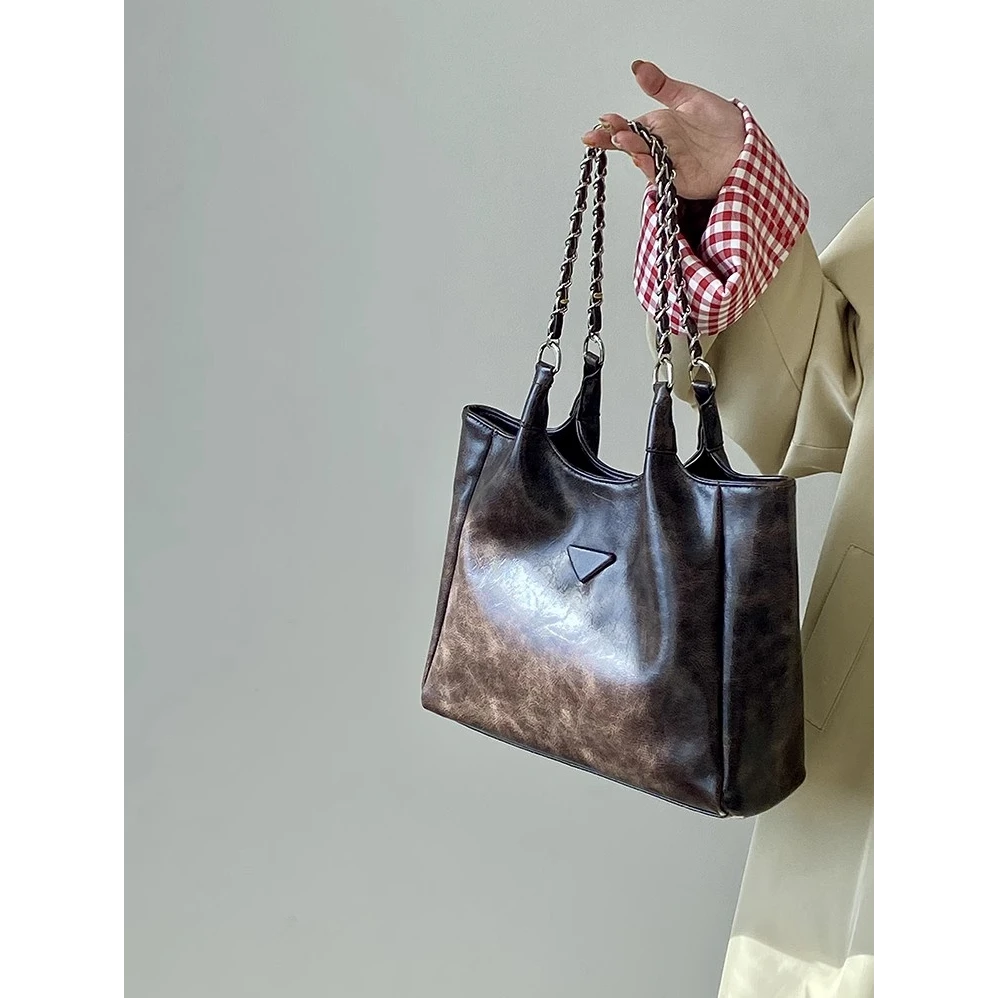 133小众新款女包美式复古通勤大容量链条托特包手提单肩包