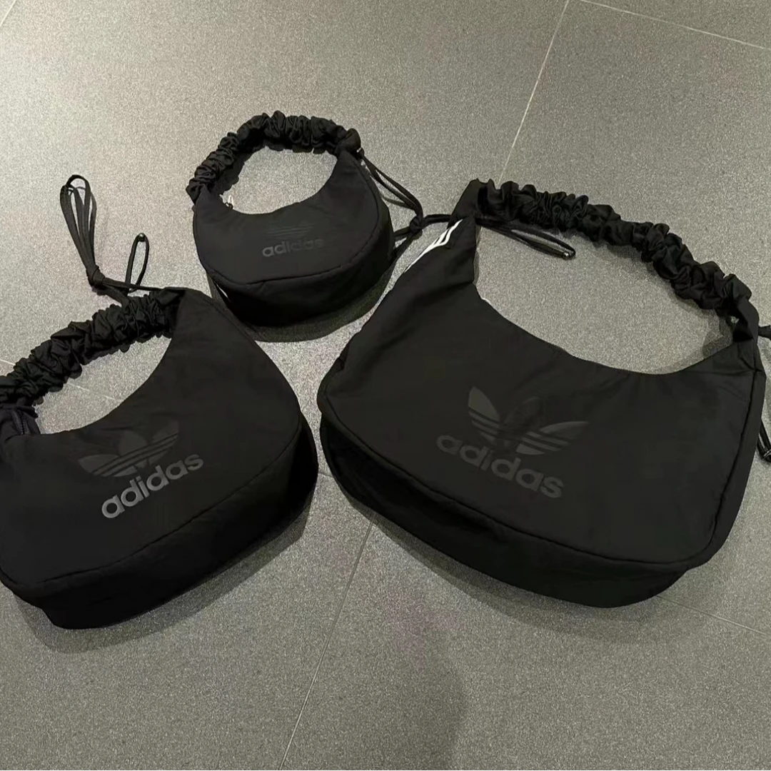 【正弘AD】三叶时尚黑色经典潮流运动斜挎单肩云朵包小中大