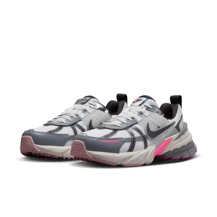 NIKE/耐克女子V2K RUN百搭低帮运动休闲鞋FZ5061-100