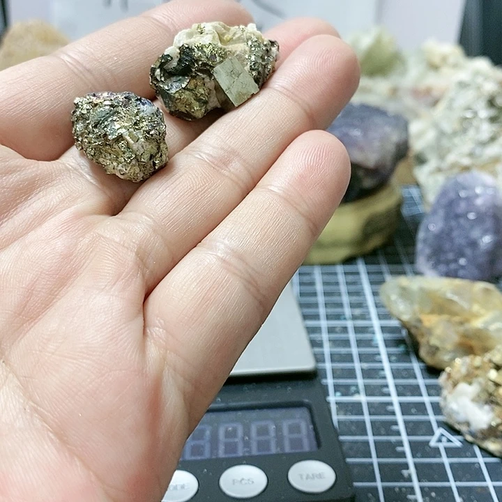 水晶水晶原石未镶嵌?****