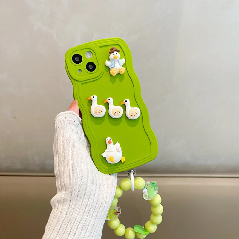 手工DIY小鸭子公仔手机壳+绿色挂牌手链小清新可爱卡通波浪边-B